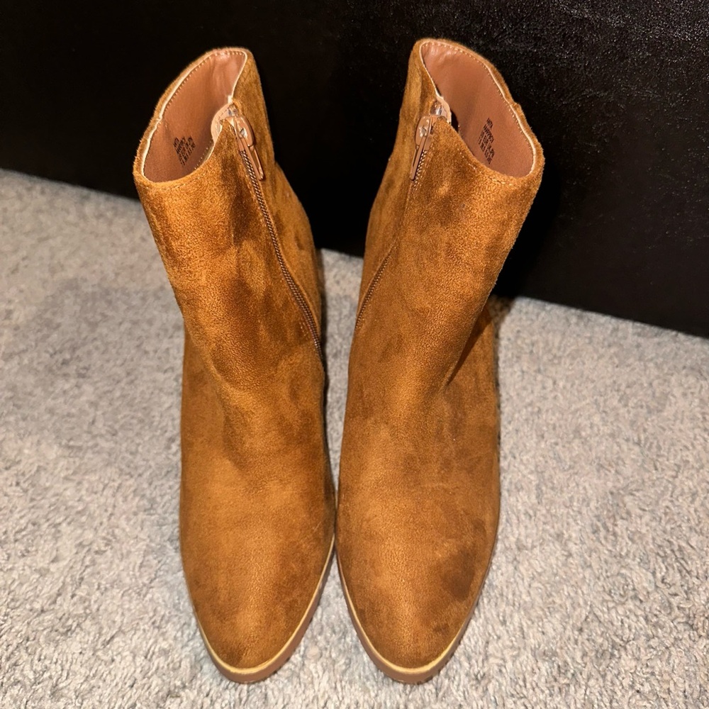 Tan heeled booties